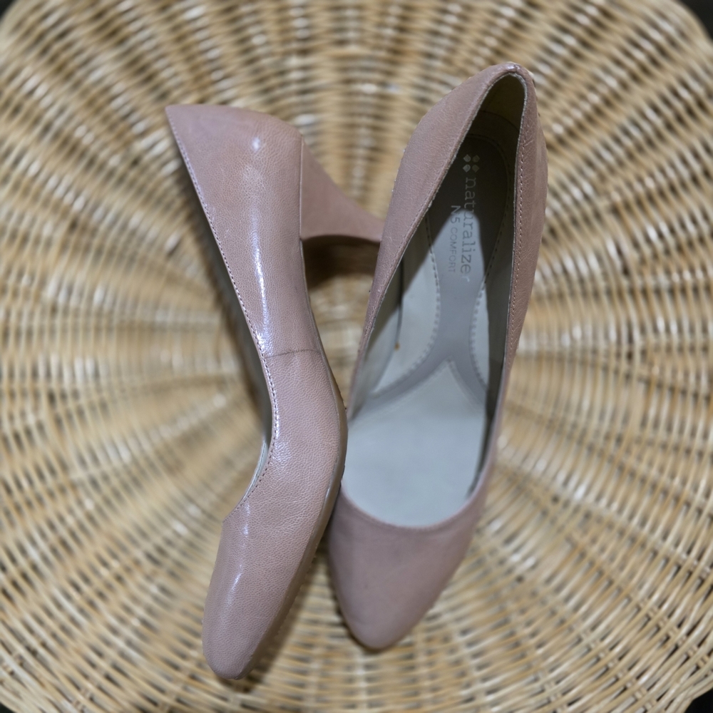Naturalizer Dusty Rose Pointed-Toe Pumps